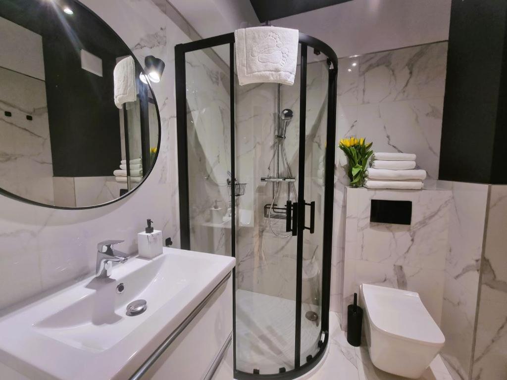 Apartament Szmaragdowa 21 Przy Plazy - Sala Zabaw, Silownia - 365Pam Mielno  Room photo